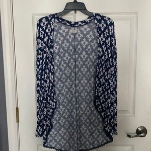 Blue,Abercrombie,cardigan.Size 14-16 in girls. can fit a size S-XS in woman’s